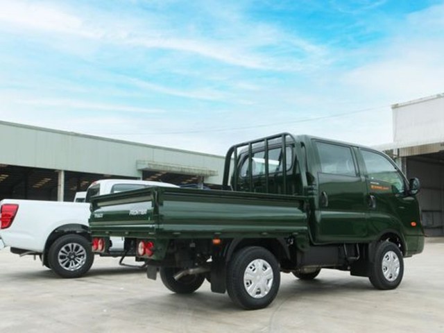 kia k200sd 2 cau thung lung