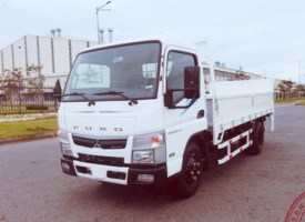 Xe tải thùng lửng bửng nâng Fuso TF4.9