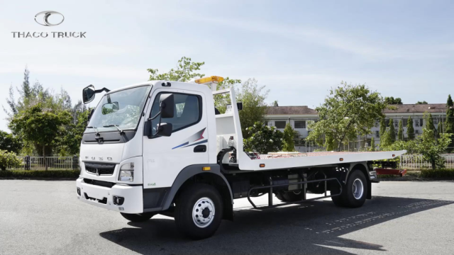 Xe chở xe kéo xe sàn trượt 5 tấn sàn 5m6 - Fuso FA 140 L