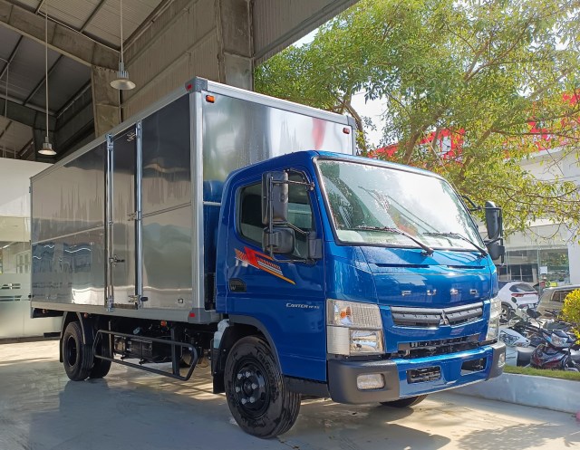 Mitsubishi Fuso 3t5 tải 3.5 tấn Canter TF 7.5