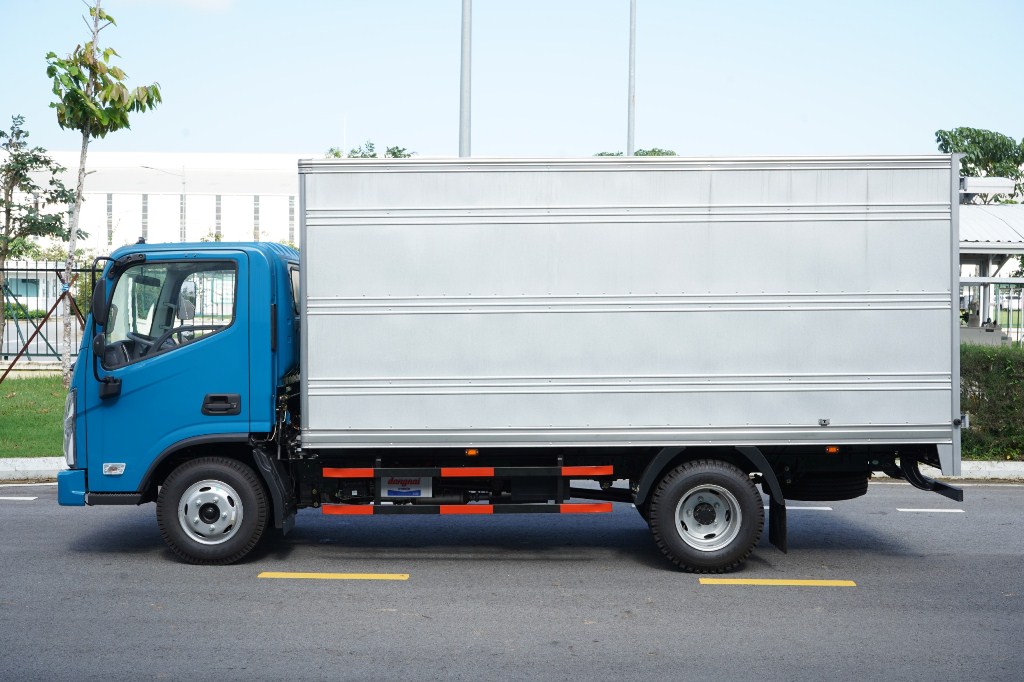 Xe tải 3t5 (xe tải dưới 3.5 tấn) Thaco Foton Ollin S700 giá 419 triệu 2023