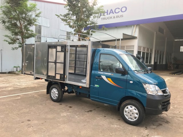 Xe tải dưới 1 tấn thùng mui bạt mở 01 cửa hông - Thaco Towner990 M02